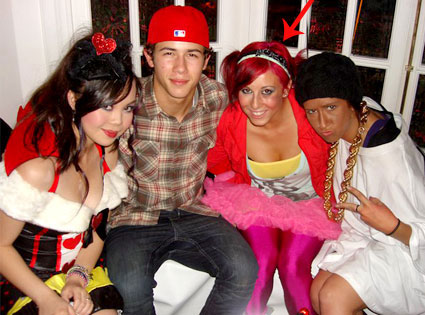 Nick Jonas, Alex Welch Nick Jonas, Alex Welch